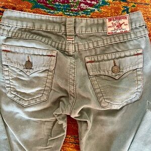 🔆✝️💚True Religion Sage Green Corduroy Jeans💚✝️🔆